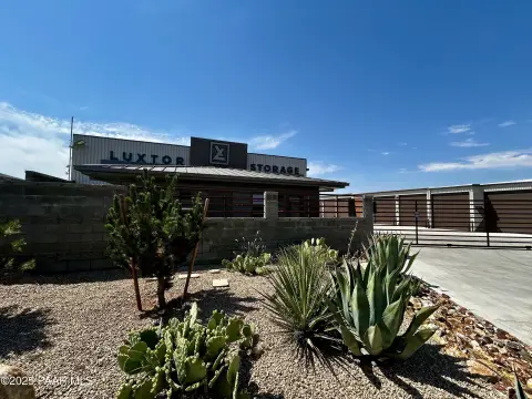 RV/Storage Condo End Unit