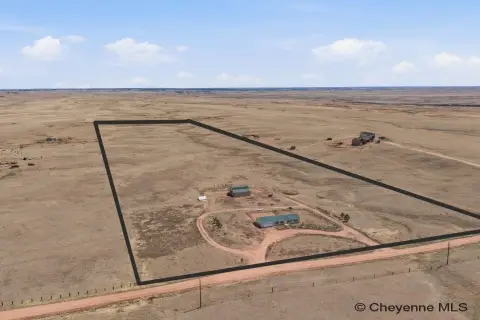 40-Acre Cheyenne Ranch Property