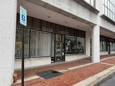 Two-Story Salon Retail Space