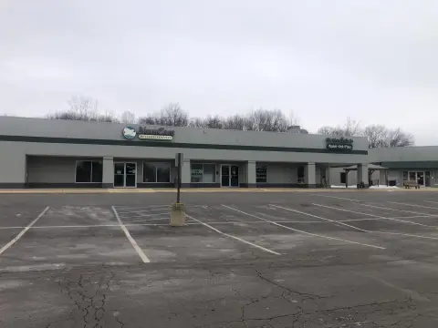 Battle Creek Shopping Center Space