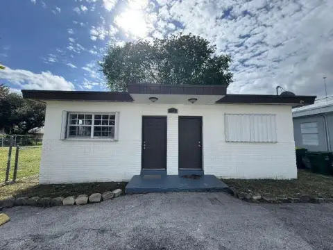 Hallandale Beach Duplex For Sale