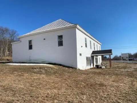 Commercial Property in Belgrade Lakes Region