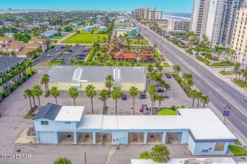 Daytona Beach Shores Mixed-Use Property