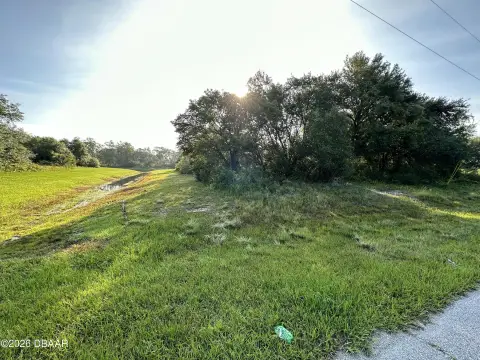 Residential Lot in Poinciana, FL