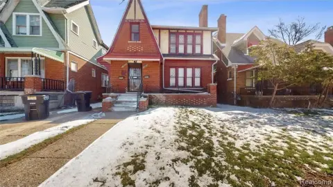 Renovated Detroit Duplex For Sale