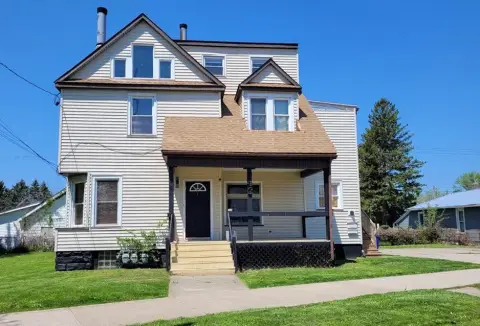 Remodeled Three-Unit Loft Property