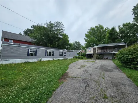 Duplex-Style Rental with Mobile Home