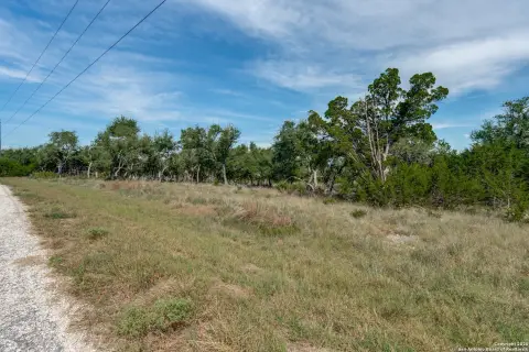 Spring Branch Homesite in Hill
