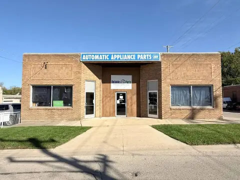 NNN-Leased Industrial Property