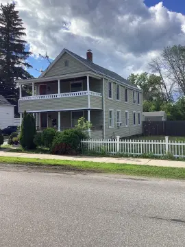 Fully Leased Two-Unit Duplex