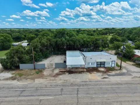 Commercial Building with Storage Yard
