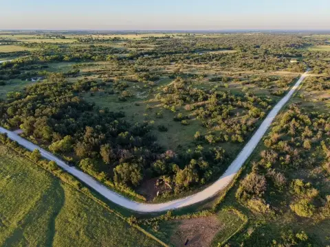 Vacant Acreage with Utilities Access