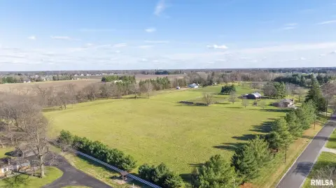 7.16 Acres in Springfield