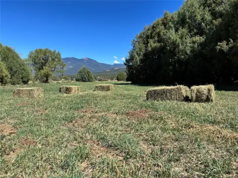 Taos Land with Mountain Views