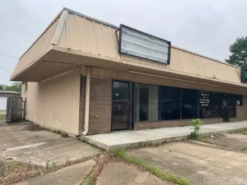 Brinkley, AR Office Building