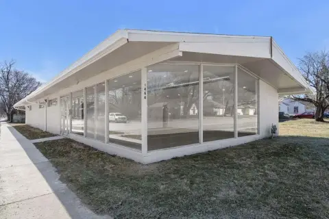 Updated Commercial Space in Springfield