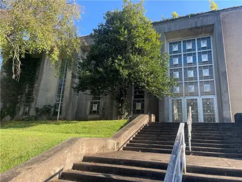 Mid-Century Modern Office Building