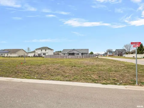 Residential Lot in Chatham, IL