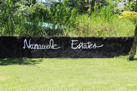 Corner Lot in Nanawale Estates