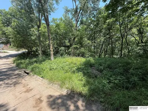 Bellevue, NE Residential Land