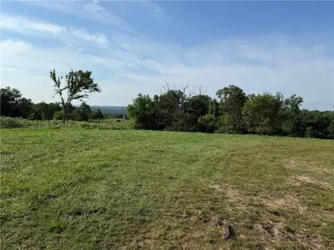 Siloam Springs Land with Barn