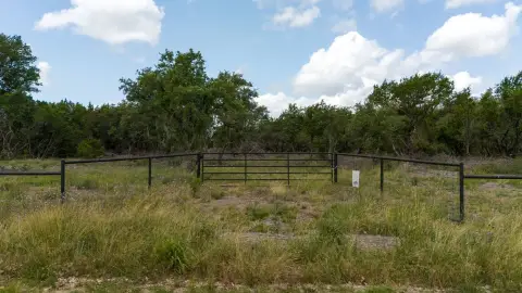 Gated Hill Country Acreage Lot