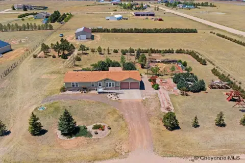 Cheyenne Ranch with Landscaped Grounds