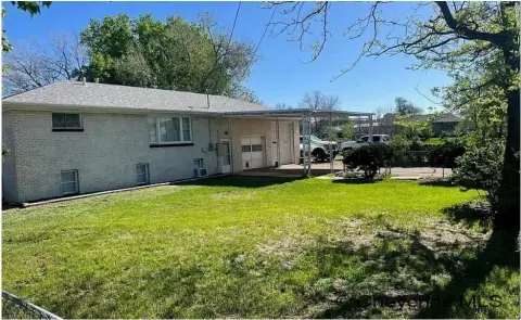 Cheyenne Duplex in Prime Location