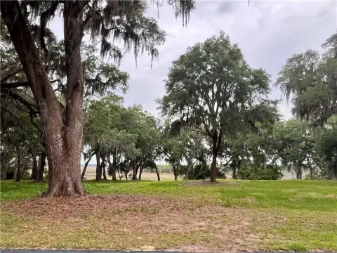 Marsh-Front Homesite in Gated Community