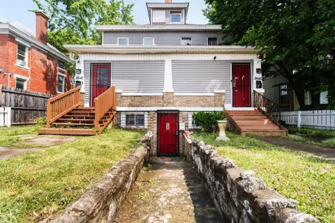 Updated Triplex with Leased Units