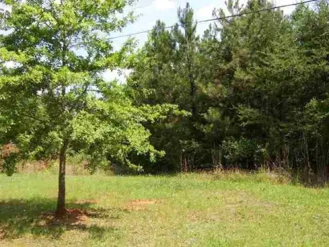 Commercial Land Near Interstate