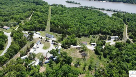 Well-Maintained Mobile Home Park