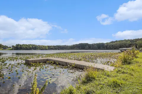Lakefront Lot on Pleasant Lake