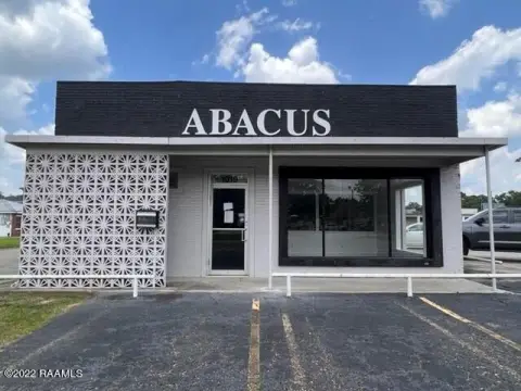 Freestanding Office Building with Parking