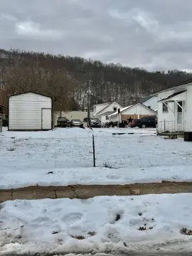 Residential Lot with Garage