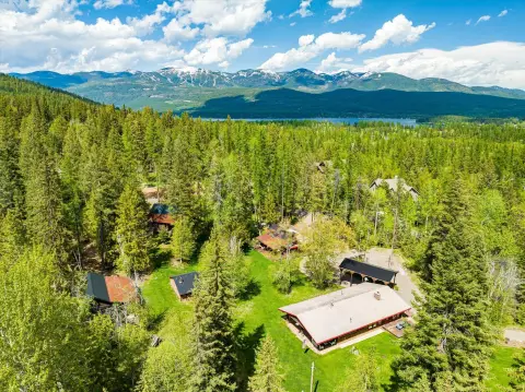 Ranch Estate with Multiple Residences