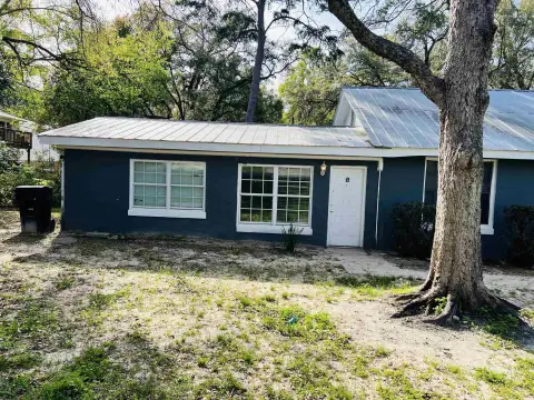 4-Unit Quadplex with Metal Roof