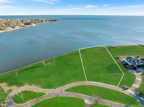 Waterfront Bayfront Buildable Lot
