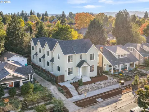 Four-Unit Townhouse-Style Quadplex