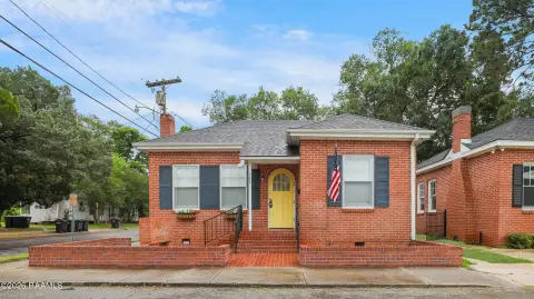 Renovated Duplex with Two Homes