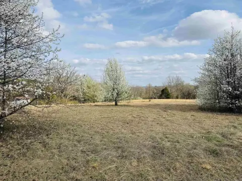 Residential Lot in Mill Creek
