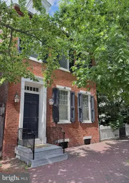 Fully Leased Lancaster Triplex