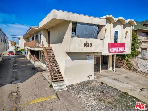 Arlington Heights Multifamily Investment Opportunity