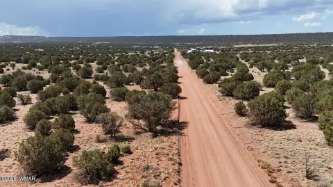 Land in Snowflake, Arizona