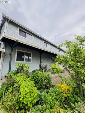 Duplex with Income Potential