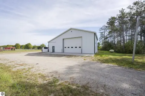 Agricultural Land with Heated Workshop