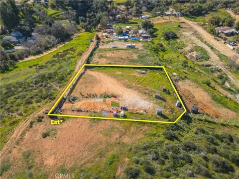 Spacious Vacant Land in Menifee