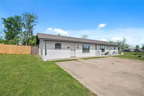 Duplex Investment Near Downtown Rogers