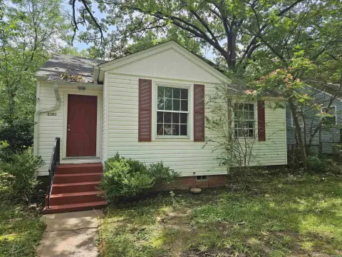 Three Houses in Little Rock