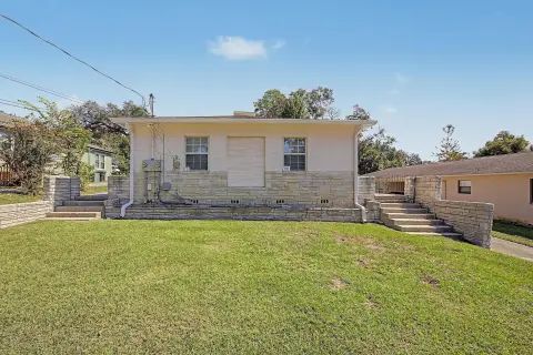 2-Unit Duplex with Updated Systems